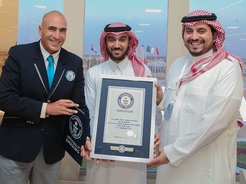 موسوعة غينيس العالمية تعلن مهرجان ولي العهد السعودي للهجن الأكبر بالعالم